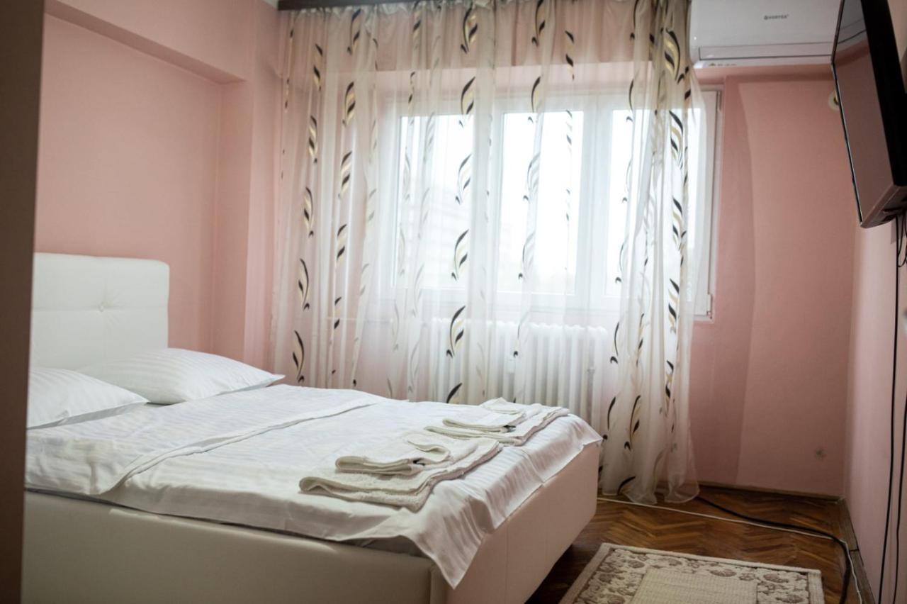 C Central Apartament Drobeta Turnu Severin Buitenkant foto